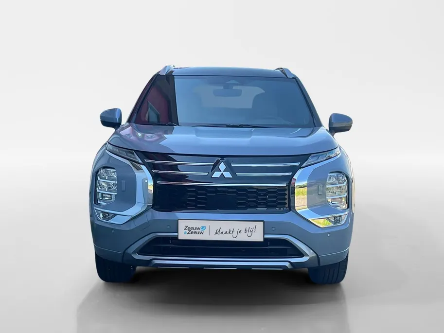 Mitsubishi Outlander 2.4 PHEV Instyle+ € 5.000 euro korting eigen voorraad| 8 jaar garantie| Snel leverbaar | Totaalprijs op is op.m26