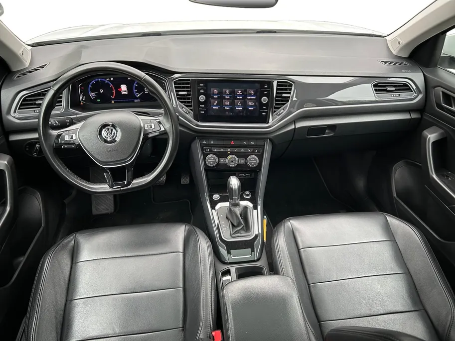 Volkswagen T-Roc 1.5 TSI ZEER COMPLEET, O.A. LEDER, OPEN PANORAMADAK, A-CAMARA ETC! NU PREMIUMPAKKER GRATIS INCL. 12 MAANDEN GARANTIE!!