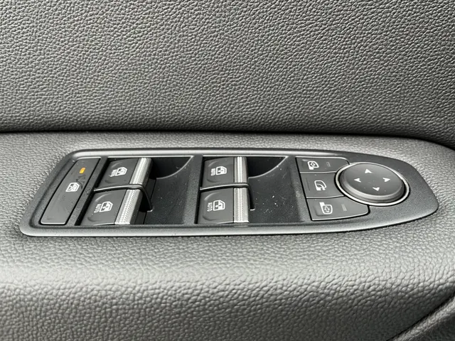 Mitsubishi Grandis 1.8 HEV Instyle | Panoramadak | Harman Kardon