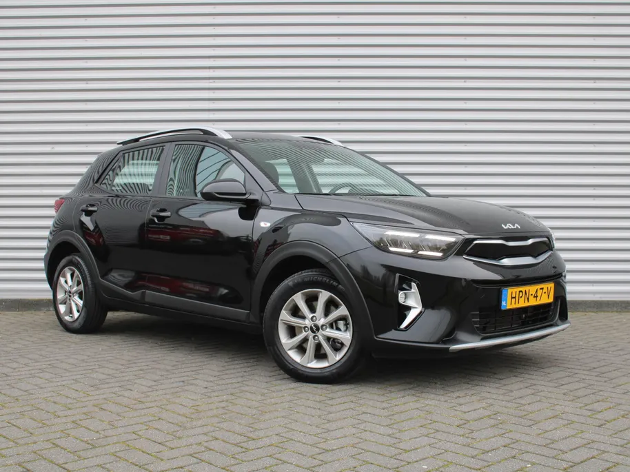 Kia Stonic 1.0 T-GDi MHEV DynamicLine | Camera | Clima | Cruise | Navi | 15' LM | LED | PDC | Apple Carplay/Android Auto |