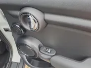 MINI Cooper Mini 1.5 Business Edition | Navigatie | Harman Kardon | Climate | Sensoren | Cruise