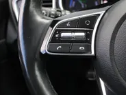 Kia Ceed Sportswagon 1.6 GDI PHEV DynamicPlusLine | Trekhaak | Stuur-/stoelverwarming | Plug-in | 16" LM | Clima | Camera | Cruise adapt. | Navi | LED |