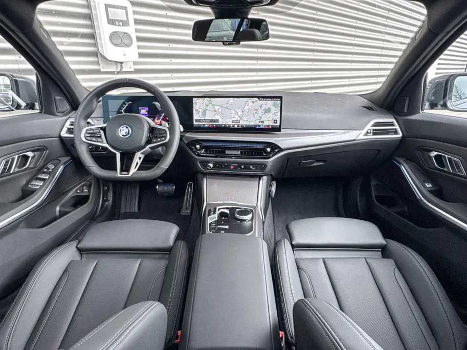 BMW 3 Serie Touring 330e