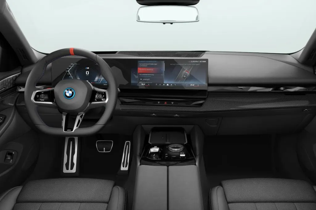 BMW i5 Touring M60 xDrive 84 kWh
