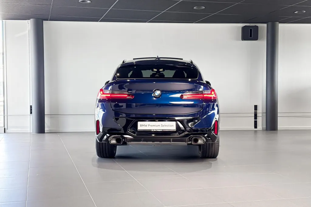 BMW X4 xDrive20i High Executive