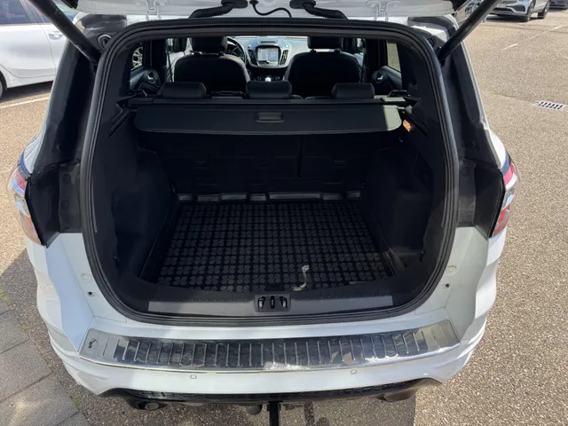Ford Kuga 1.5 EcoBoost ST Line Trekhaak 13p 2.000kg max