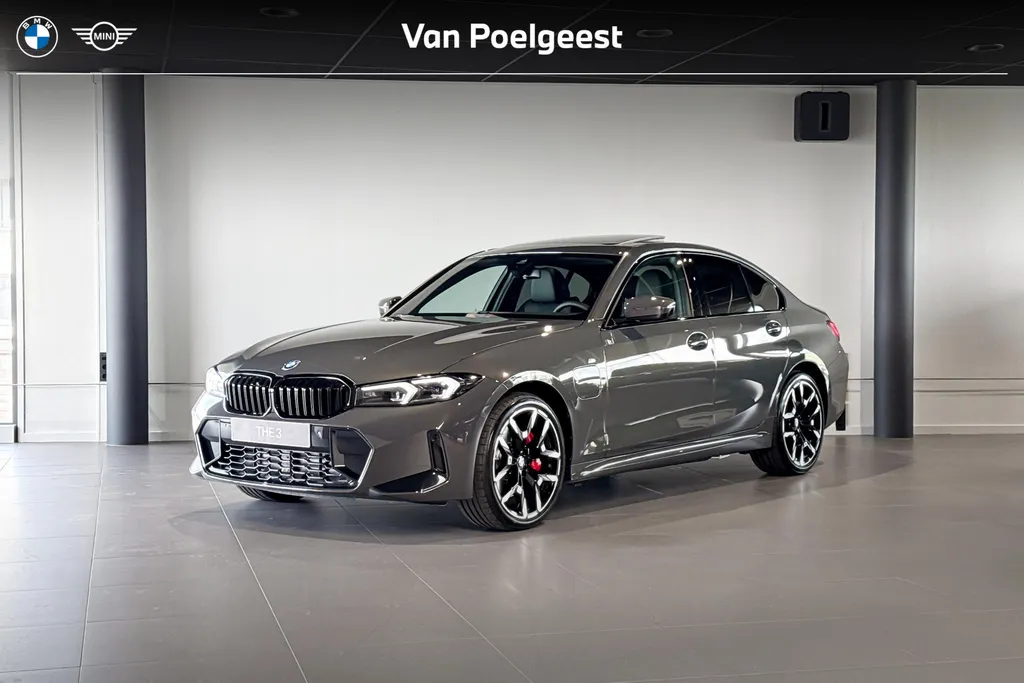 BMW 3 Serie Sedan 330e M Sport Edition