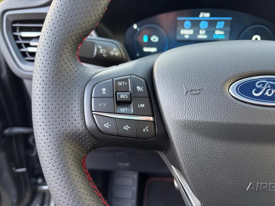 Ford Kuga 2.5 PHEV ST-Line X | Te bestellen | Actiekorting tot €6000,- | Private Lease Vanaf €594 p/m | 2100KG Trekgewicht | AGR-Stoelen | Wegklapbare Trekhaak |