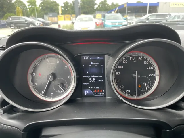 Suzuki Swift 1.2 Style SmartHybrid Automaat