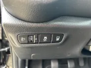 Kia Picanto 1.0 DPi DynamicPlusLine | Apple Carplay / Android Auto | Navigatiesysteem | Lichtsensor | Parkeersensoren + Camera Achter | Cruise Control | Climate Control | 15' Lichtmetalen Velgen