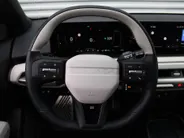 Kia EV4 GT-PlusLine 81.4 kWh | Schuifdak | Stuur-/stoelverwarming + ventilatie | Camera rondom | Elek. stoelverstelling | Leer | HUD | LED | 19' LM |
