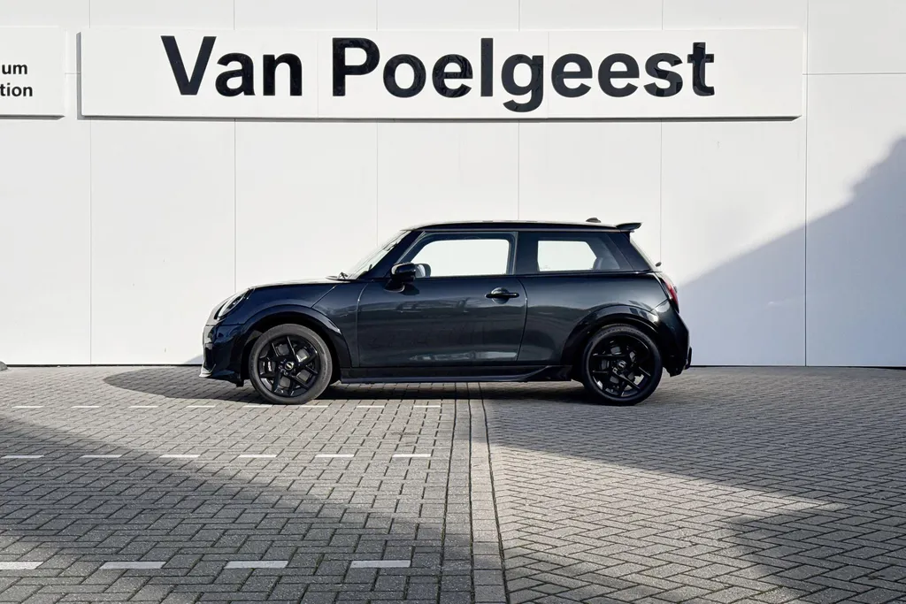 MINI Cooper 3-deurs Cooper C