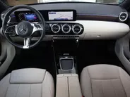 Mercedes-Benz A-Klasse 180 Star Edition Luxury Line l Keyless l Panoramadak l Stoelverwarming