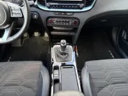 Kia Ceed Sportswagon 1.0 T-GDi Design Edition | NAVI | *JBL SOUND | APPLE CARPLAY / ANDROID AUTO | CAMERA | NAVI | JBL SOUND | LAGE KM-STAND | STUUR/ STOELVERWARM. | FABRIEKSGARANTIE T/M 2035 |