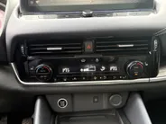 Nissan QASHQAI 1.3 MHEV Tekna Plus | Leer | Voorstoelen verwarmd | 360 Camera | Navigatie | 20'' LM | Stoel Massage | Luxe Lederen Bekleding | Dode Hoek Detectie | Apple Carplay/Android Auto