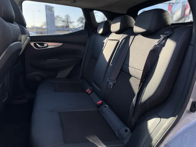 Nissan QASHQAI 1.3 DIG-T Tekna Panoramadak. Trekhaak afneembaar (1.300kg)