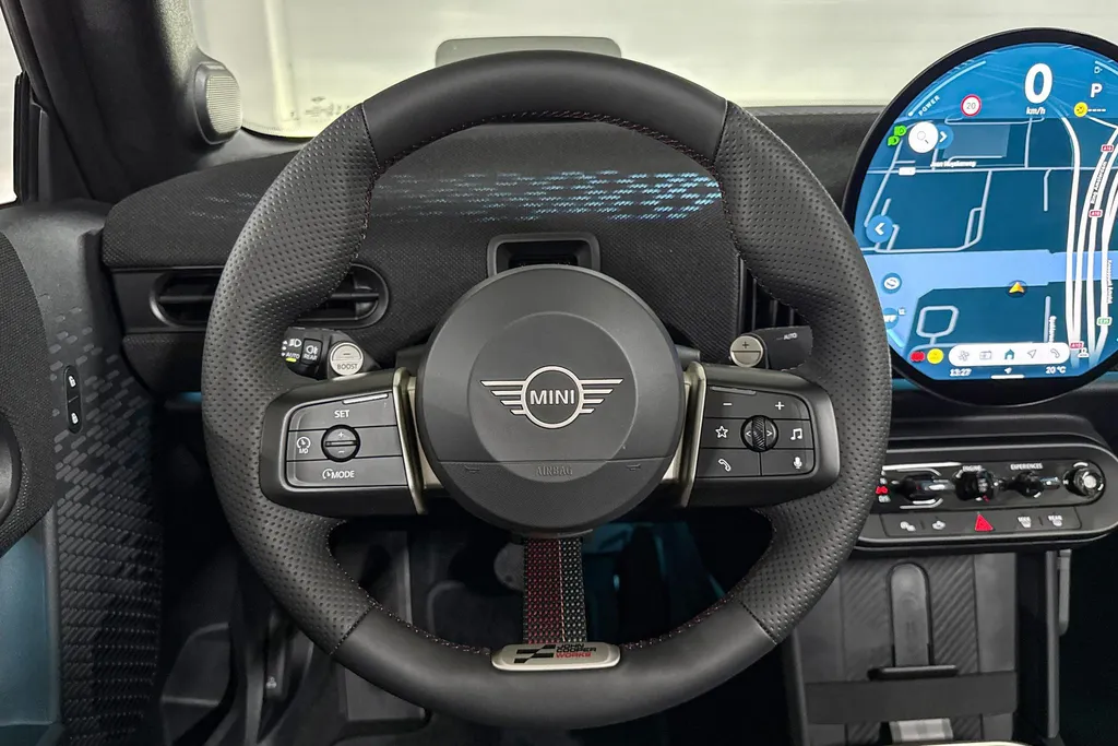 MINI Cooper Cabrio S John Cooper Works