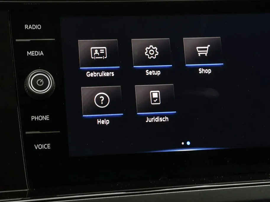 Volkswagen Polo 1.0 TSI 95pk DSG Style · Apple/Android Car Play · Matrix LED · Stoelverwarming · ACC · Sfeerverlichting · Elek. Inklapbare Spiegels ·