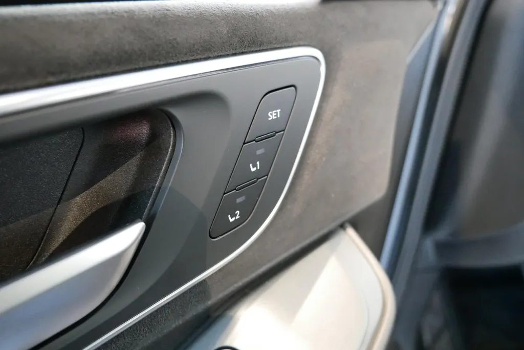 Nissan QASHQAI 1.5 e-Power Tekna Plus |360grd Camera|Navigatie|Pro-pilot|Stoelgeheugen|Bose audio|Nappa lederen bekleding|Two-tone kleurstelling|Parkeersensoren voor en achter|Cold Pack| Panoramisch glazendak|