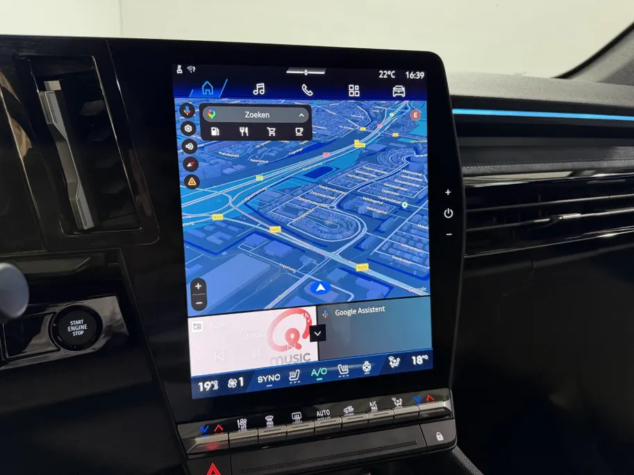 Renault Austral 200PK E-Tech Full Hybrid Esprit Alpine Automaat | 360 Camera | Elektrische Voorstoelen | Climate Control | Stoelverwarming | Digital Cockpit | Apple CarPlay/Android Auto | Lichtmetalen Velgen | Full LED |