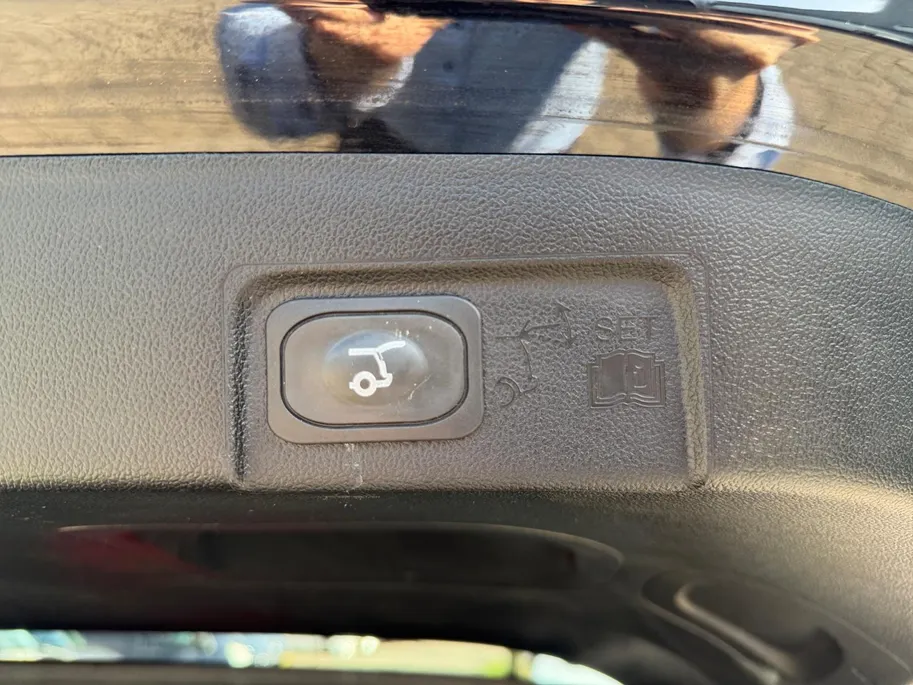 Ford Puma Vignale | Dealer onderhouden | Automaat | Winter pack | BLIS | Adapt. Cruise control | Lederen bekleding | Elektr. Achterklep | 18' lichtmetalen velgen | Bovag garantie |