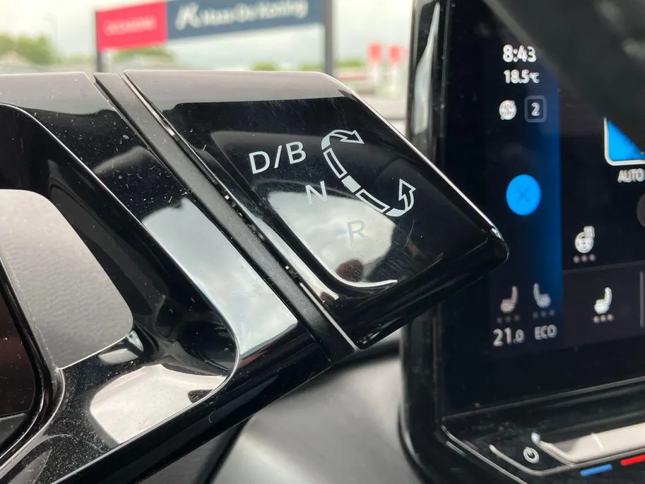 Volkswagen ID.4 Pro Advantage 77kWh 174PK · Apple Carplay/Android Auto · Stoelverwarming · Parkeersensoren · Fabrieksgarantie t/m 28-12-2027 of 100.000Km