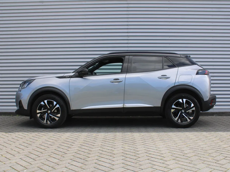 Peugeot 2008 1.2 PureTech GT | Automaat | Navi | Camera | Panoramadak | Dodehoek detectie | Cruise adapt. | 17' LM | LED |