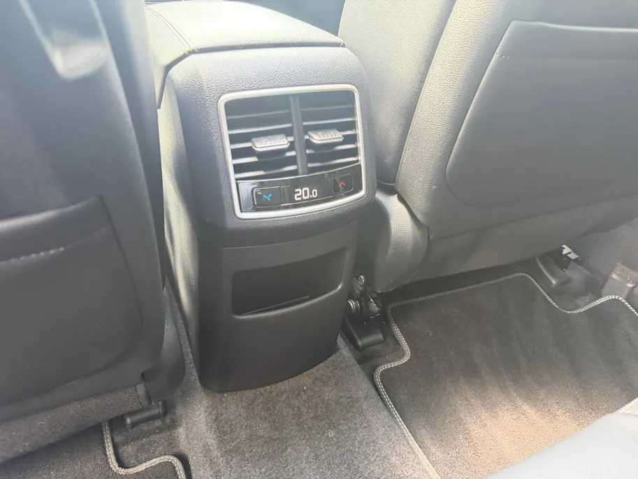 Kia Sportage 1.6 T-GDi Plug-in Hybrid AWD GT-PlusLine | Panoramadak | Meest complete uitvoering | 360 graden camera | Harman Kardon audio | Dealer onderhouden|