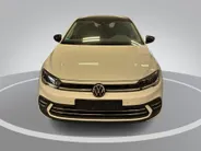 Volkswagen Polo 1.0 TSI 110pk DSG Style · Camera · Apple/Android Car Play · Navigatie · P-Sensoren · Stoelverwarming · 17'' Inch ·