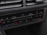 Volkswagen Polo 1.0TSI/95PK DSG Life · Camera · Navigatie · Stoelverwarming · Apple/Android Car Play ·