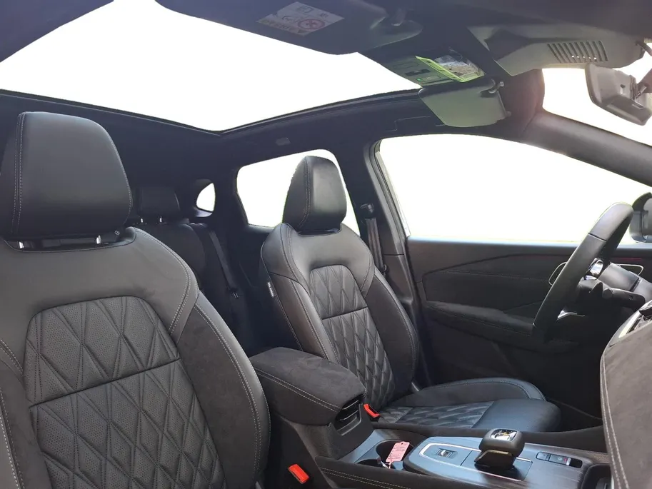 Nissan QASHQAI 1.3 MHEV Xtronic Tekna Plus | RONDOM CAMERA | CARPLAY | STOEL, STUUR EN VOORRUITVERWARMING | PANO DAK |