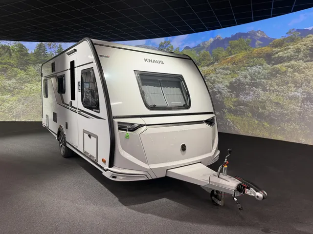 Knaus Sudwind Black Selection