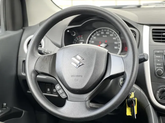 Suzuki Celerio 1.0 Exclusive | All Season Banden | Airco | Lichtmetalen Velgen | CiTO Onderhouden