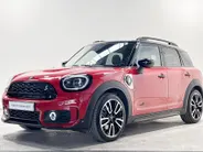 MINI Countryman Cooper SE ALL4 John Cooper Works Essence Pack