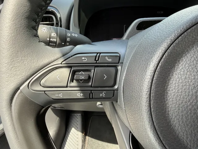 Toyota Yaris 1.5 Hyb. 115 Dynamic | Comfort Pack |