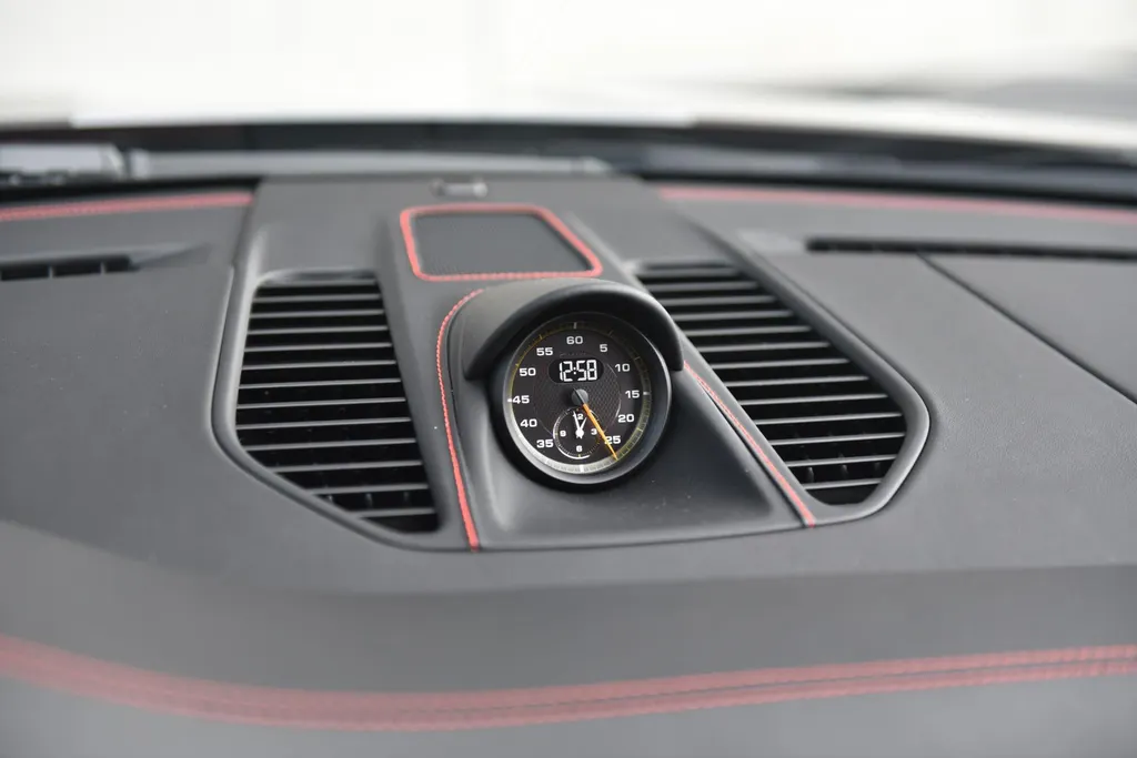 Porsche 911 GT2 RS 3.8