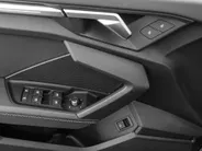 Audi A3 Sportback 40 TFSIe 204PK S-tronic S Line · Panoramadak · Camera · Apple/Android Car Play · Navigatie · Park Assist · P-Sensoren · 18'' Inch ·