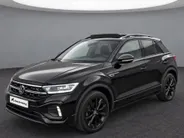 Volkswagen T-Roc 1.5TSI/150PK R-Line Black Style · Panoramadak · Apple/Android Car Play · BEATS audio · Camera