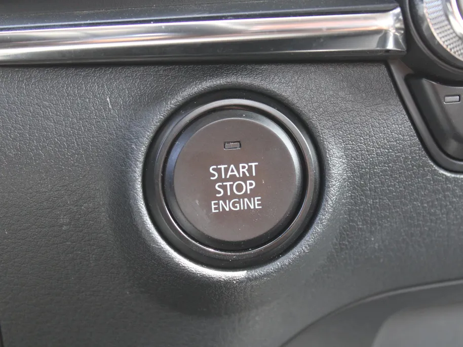 Mazda 3 2.0 e-SkyActiv-G M Hybrid 122 Comfort | Stuur-/stoelverwarming | Camera | Cruise adapt. | Clima | 16' LM | HUD | LED | Dodehoek detectie |