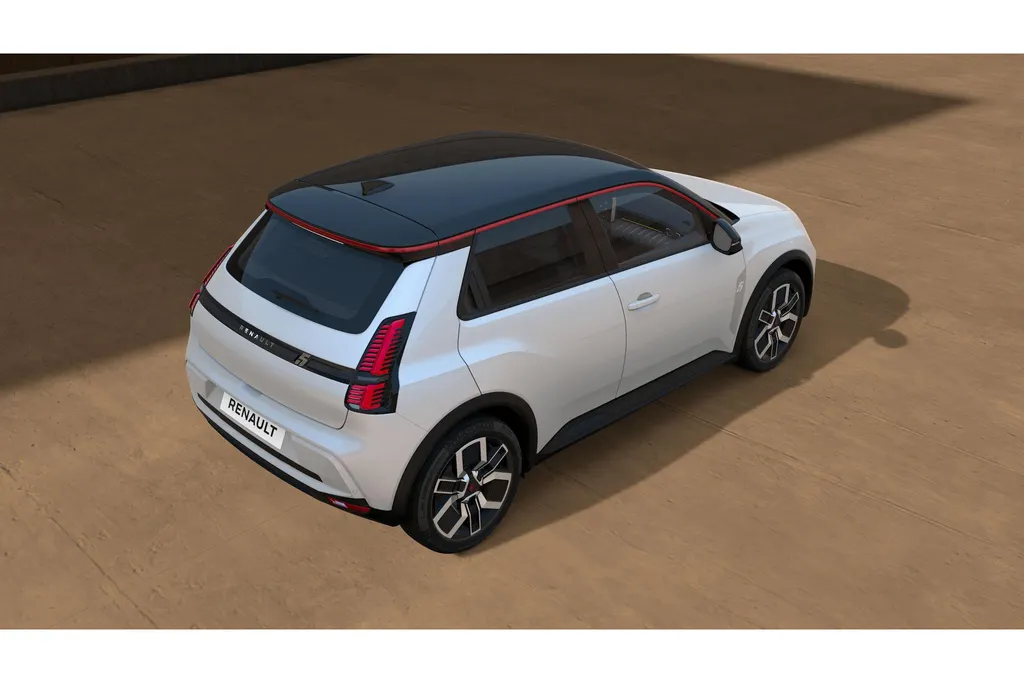 Renault 5 urban range techno 40 kWh Nu uit voorraad leverbaar met Gratis 5 jaar fabrieksgarantie en € 1.300,- Zeeuw & Zeeuw korting !