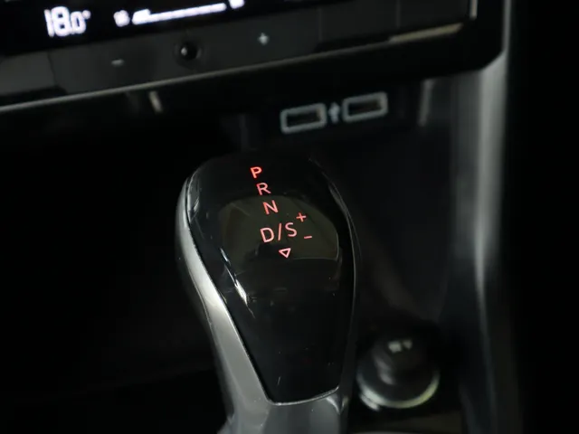Volkswagen T-Cross 1.0 TSI Life DSG | Apple Carplay & Android Auto