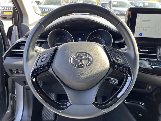 Toyota C-HR 2.0 Hybrid Dynamic | Parkeersensoren V+A