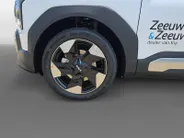 Kia EV2 Plus 42.2 kWh | Navigatie | Climate control | Stoel + Stuurverwarming | Parkeer sensoren voor + achter | Parkeer camera achter | DEMO