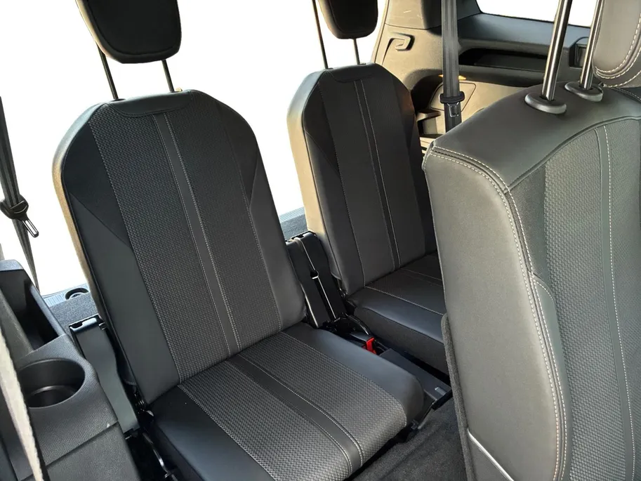 Peugeot 5008 GT 7 PERSOONS