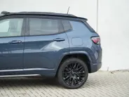 Jeep Compass 4xe 240 PK Hybrid S | Leder | Pano | Safety | Winter | 19'