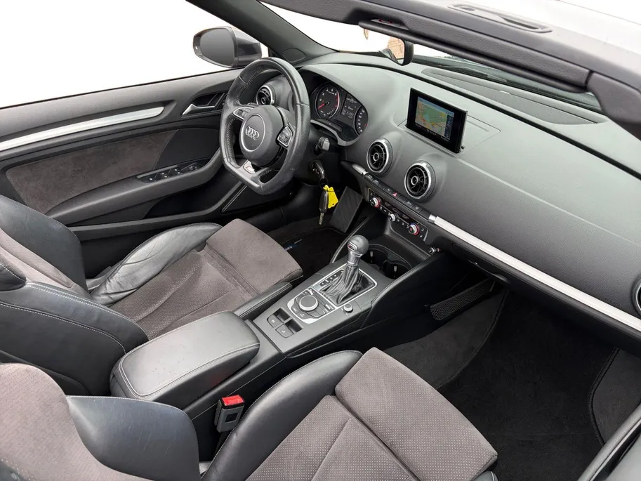 Audi A3 Cabriolet 1.4 TFSI CoD Sport Pro Line S *Automaat*Navigatie*Parkeersensoren*Climate Control*Cruise Control*Stoel/nekverwarming*All Season Banden*LM. Velgen*Zeer nette auto!
