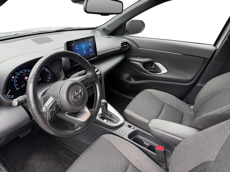 Toyota Yaris Cross 1.5 Hybrid Dynamic | Cruise control | Climate control | LM-Velgen