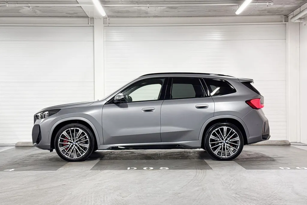 BMW iX1 eDrive20