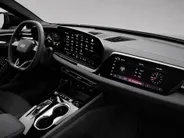 Audi A6 Limousine 2.0 e-hybrid quattro S edition 299 PK · Tech plus · 21' LM Velgen · Exterieurpakket zwart · Bekleding Leder/Alcantara · MEGA Sale