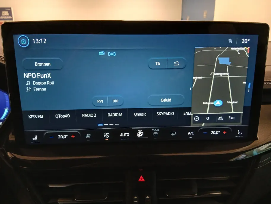 Ford Focus Wagon 1.0 EcoBoost Hybrid ST Line Vignale | Elektrische achterklep | Winter Pack | Driver Assistance Pack | Vol Sensico bekleding | Elektrische trekhaak |